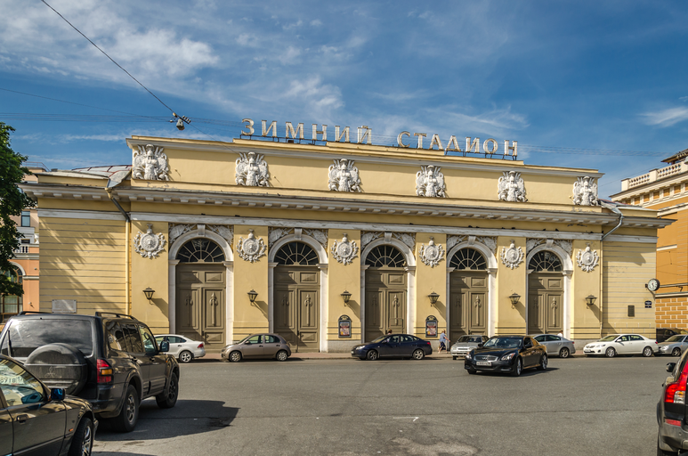 Михайловский манеж)